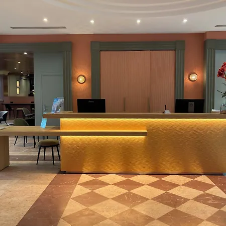 Hotel Bleues Modigliani 4*