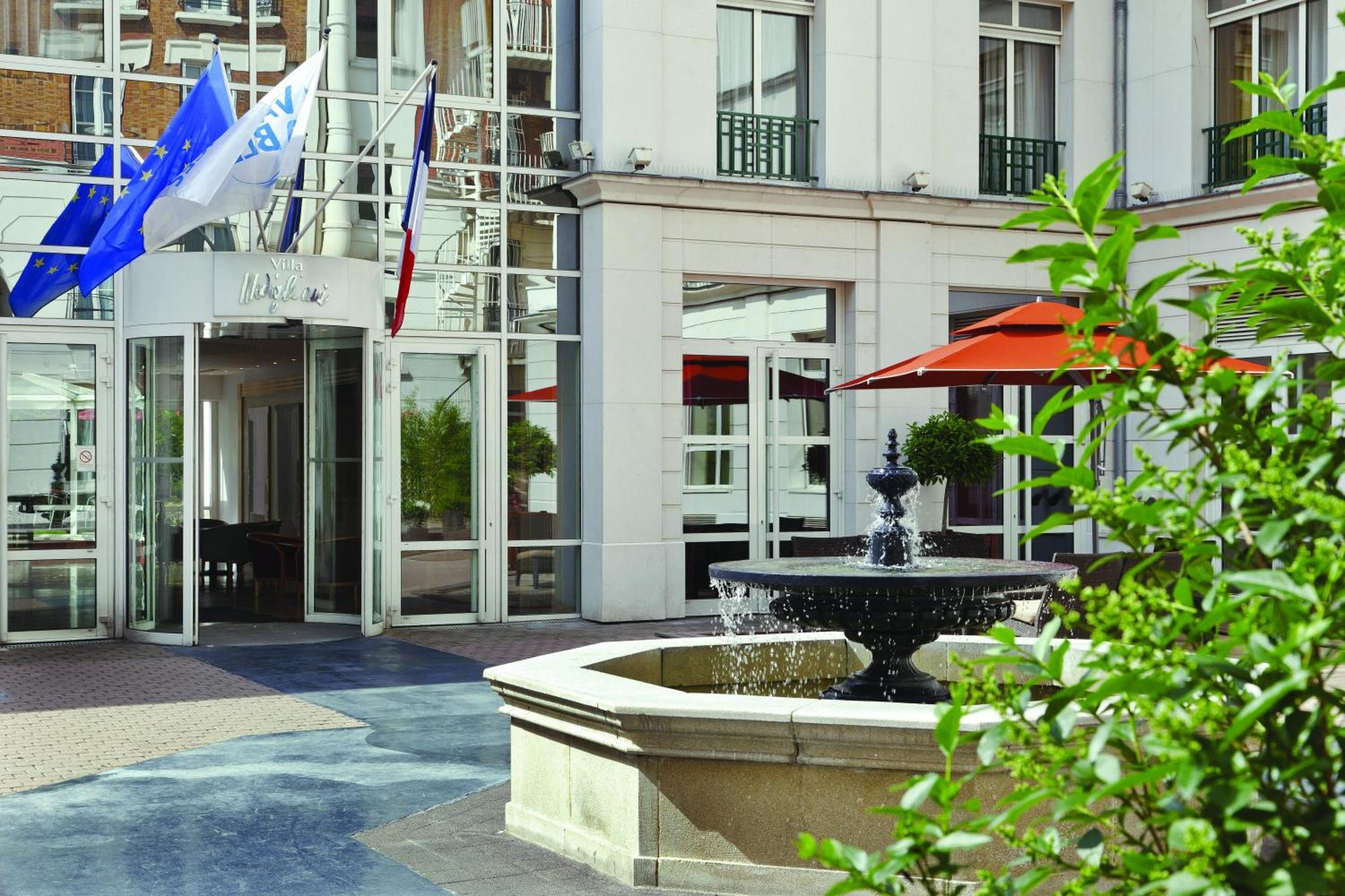Hotel Bleues Modigliani 4*